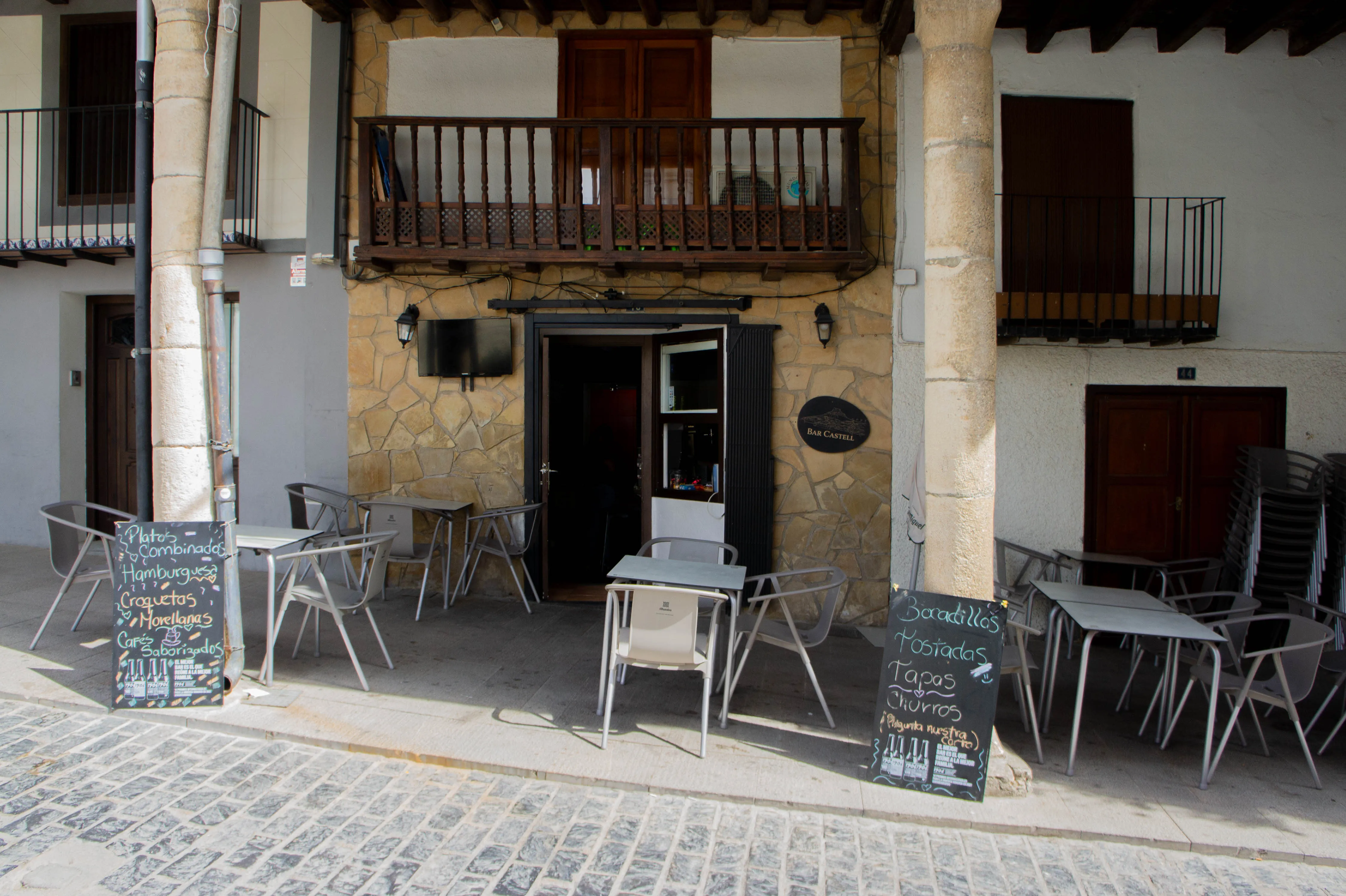 Bar Castell